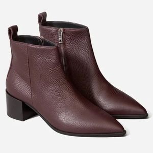 Everlane Boss Bootie Maroon/Burgundy Pebbled Leather